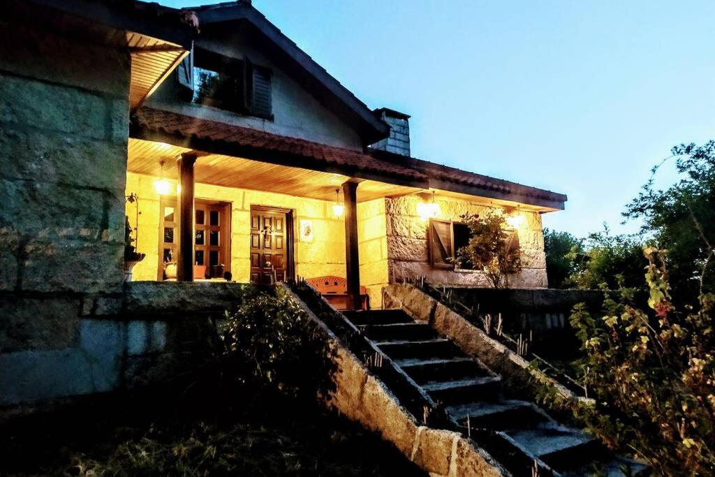 Espectacular Casa Con Piscina En Allariz Kültér fotó